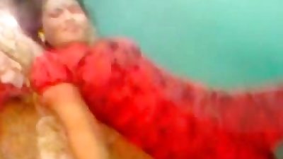 Sexy red saree bhabhi fucking her boyfriend